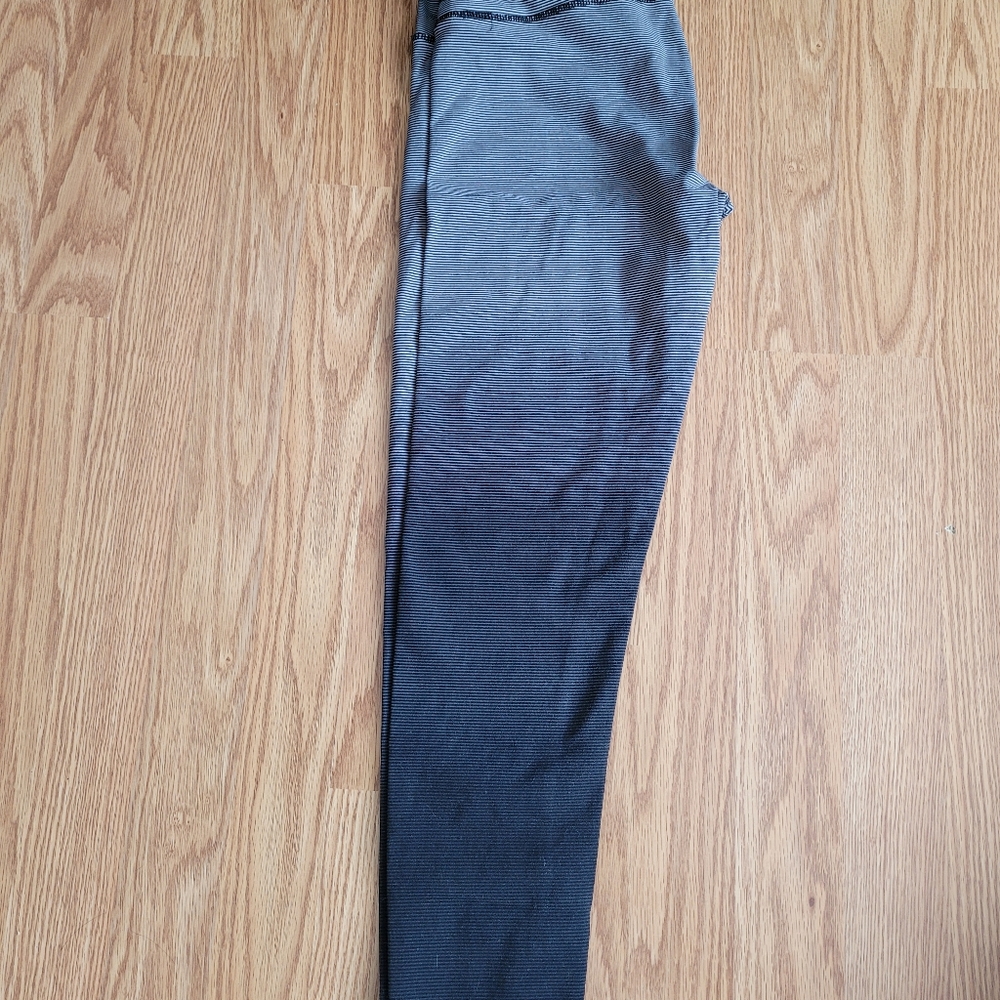 2/$35 NWOT Danskin Leggings